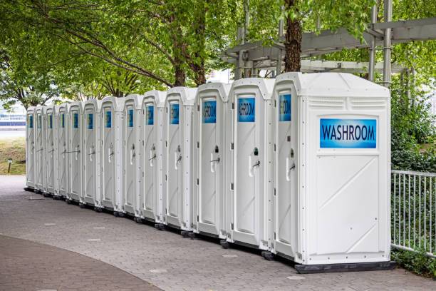 Professional porta potty rental in Joshua, TX